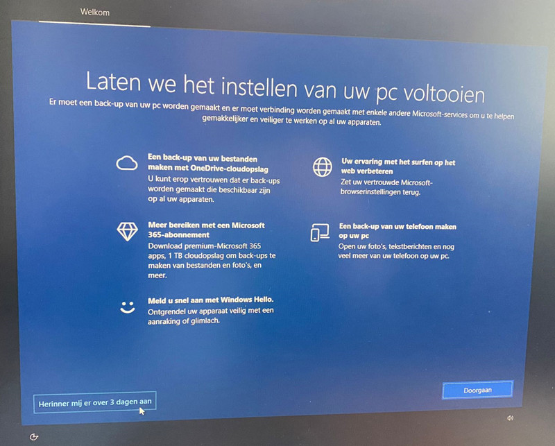 Melding Laten we het instellen van uw pc voltooien uitzetten